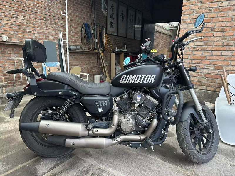 二手QJMOTOR闪300
