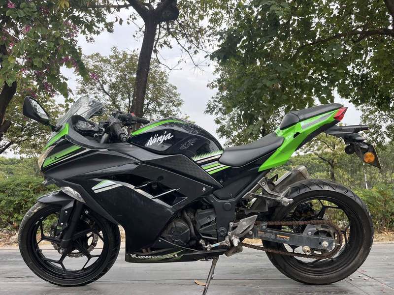 二手川崎Ninja 250