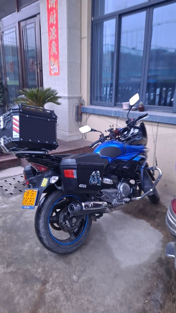 二手豪爵铃木骊驰 GW 250F