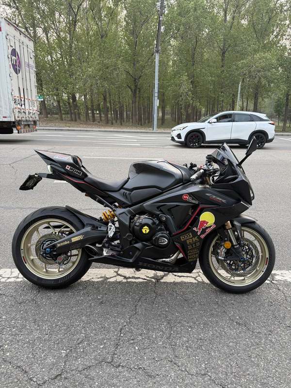 二手本田CBR650R