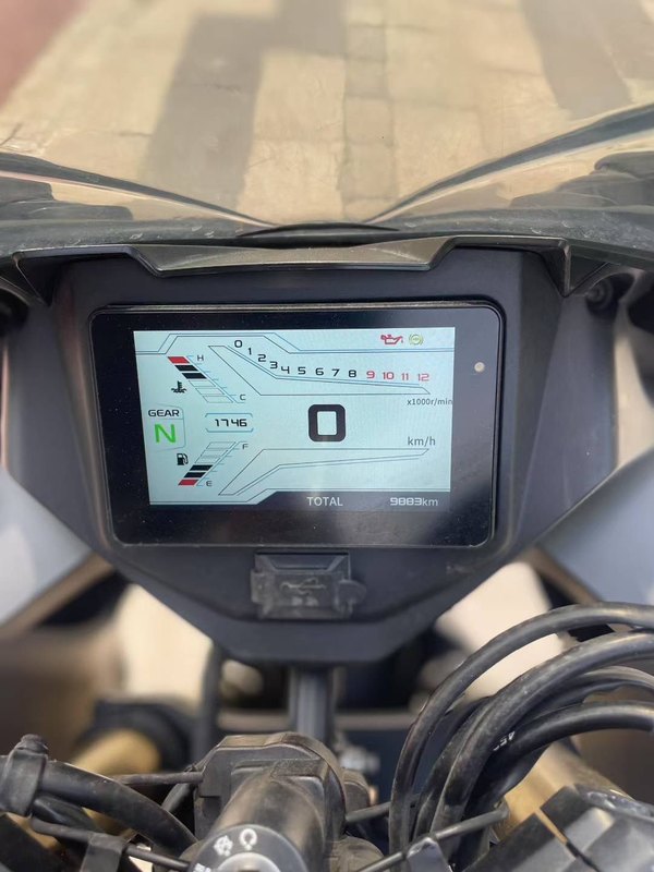 二手贝纳利龙卷风 Tornado 302R