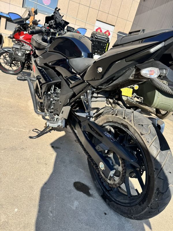 二手豪爵铃木GSX250R