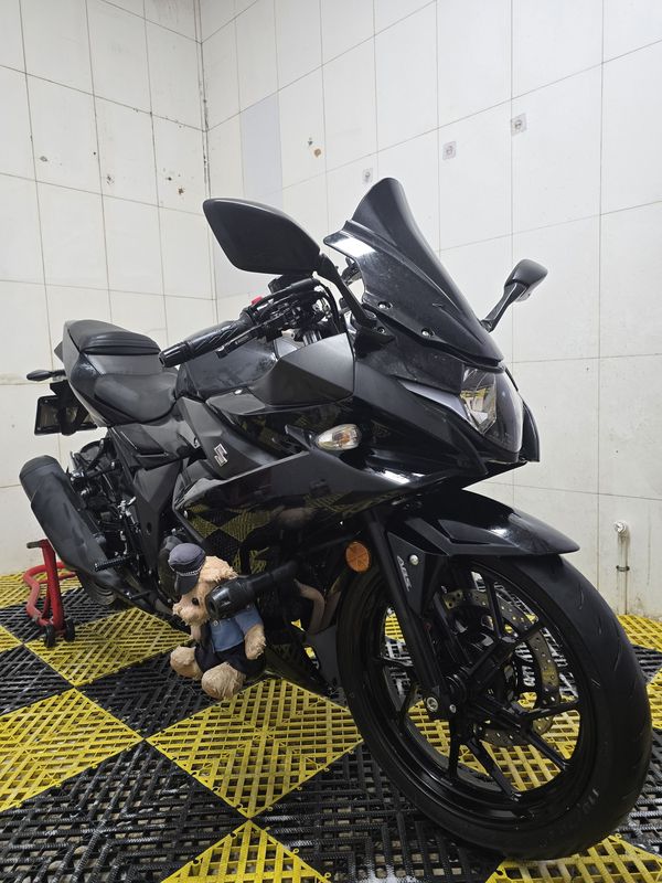 二手豪爵铃木GSX250R