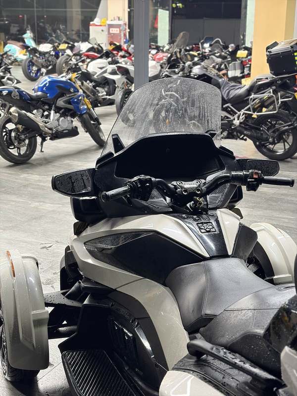 二手庞巴迪Spyder RT