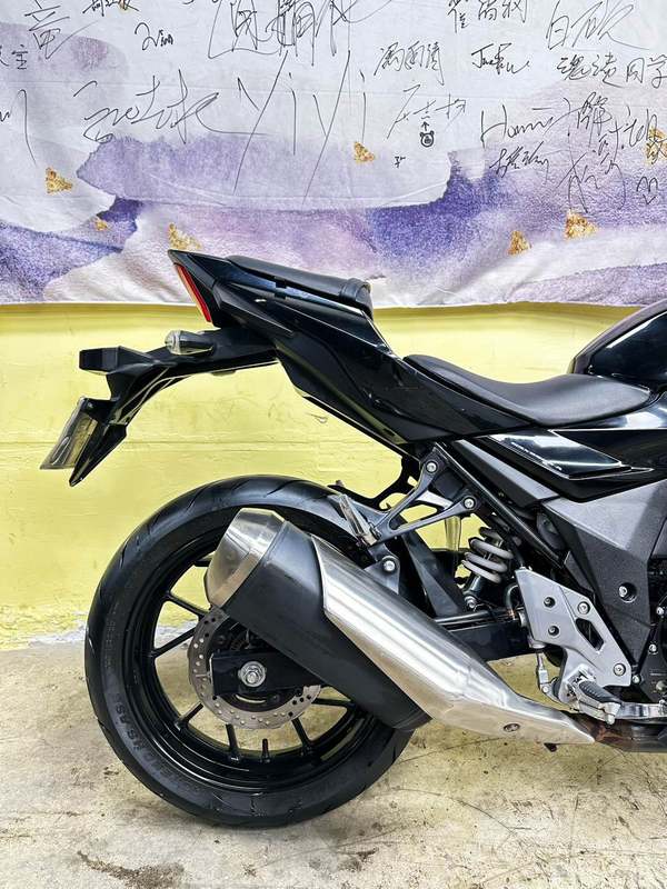 二手豪爵铃木GSX250R