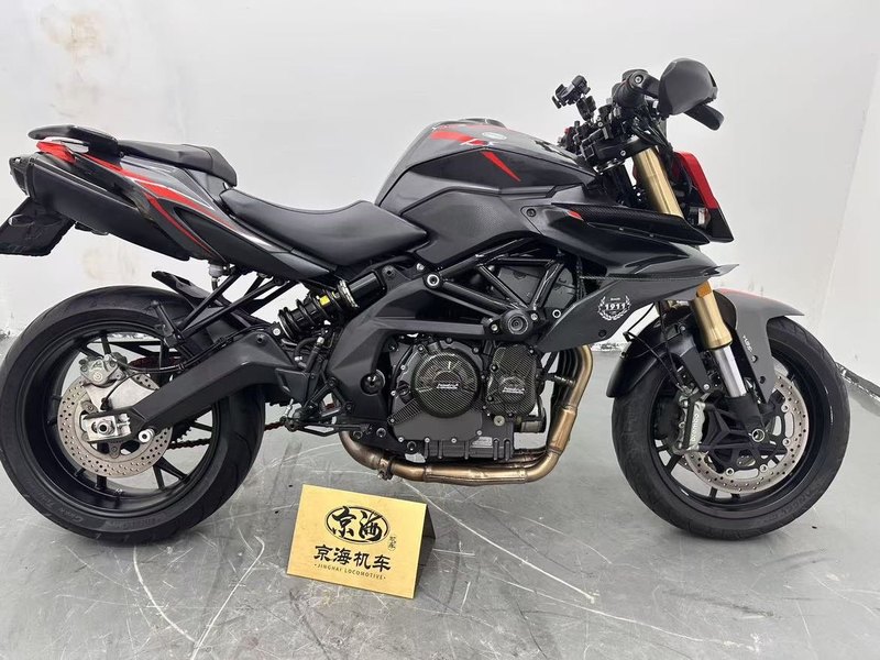 二手贝纳利TNT600i