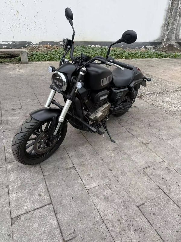 二手QJMOTOR闪300