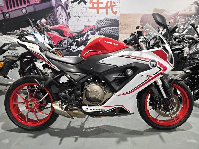 二手QJMOTOR赛400