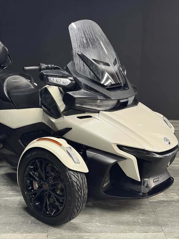 二手庞巴迪Spyder RT