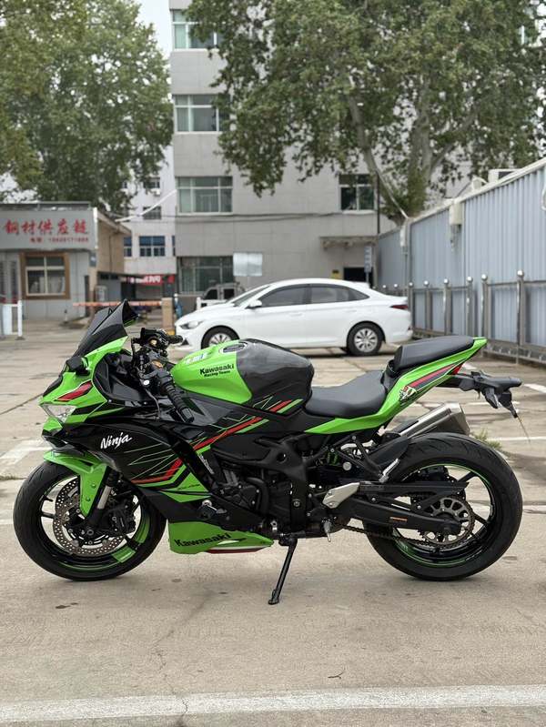 二手川崎ZX-4R
