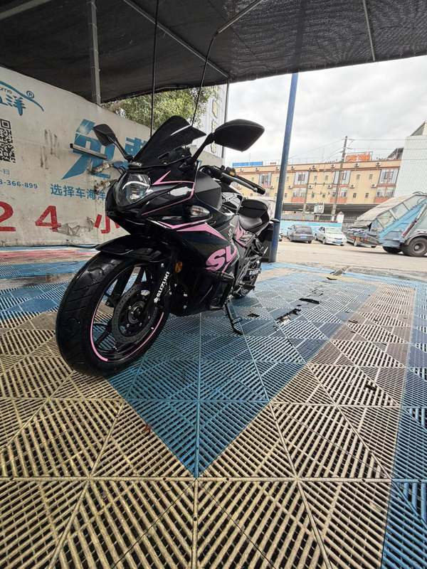 二手豪爵铃木GSX250R