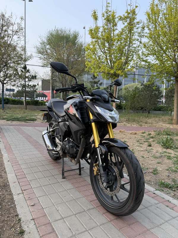 二手新大洲本田CBF190R