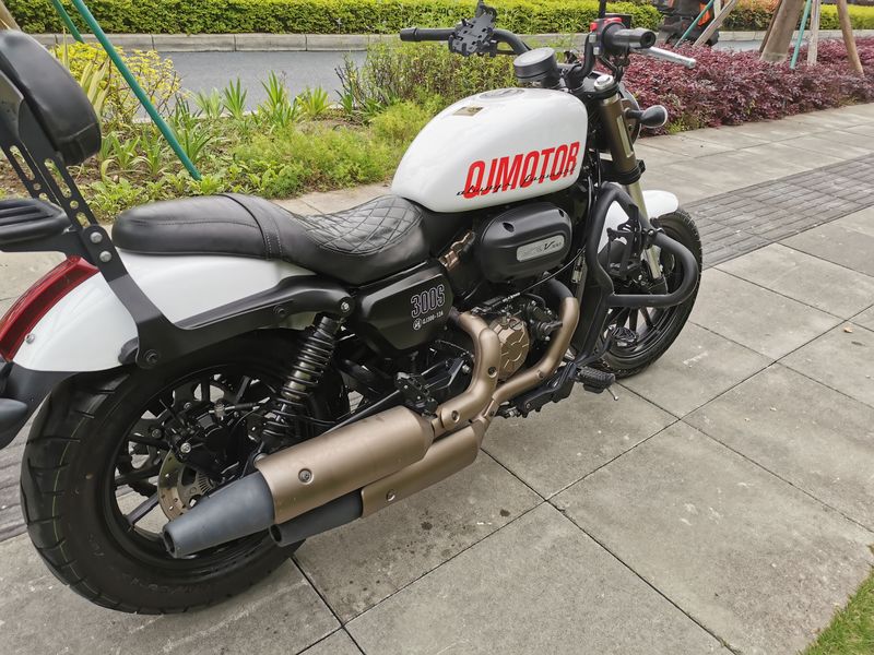 二手QJMOTOR闪300