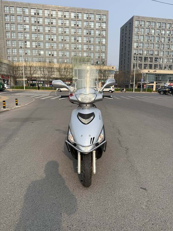 二手豪爵铃木天龙星UA125T-3