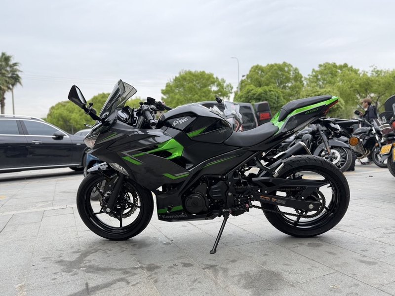 二手川崎Ninja 400