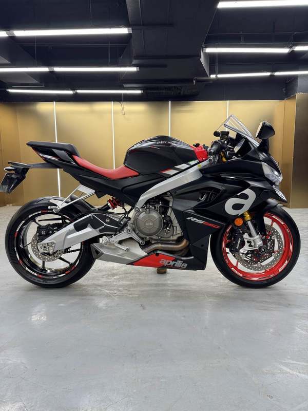 二手阿普利亚RS 660 