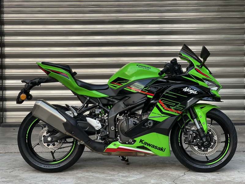 二手川崎ZX-4R