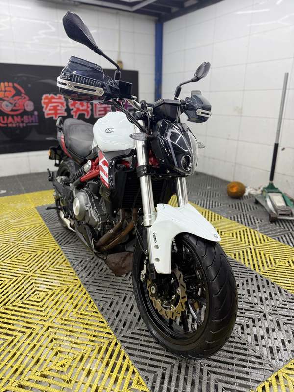 二手贝纳利蓝宝龙 BN302S