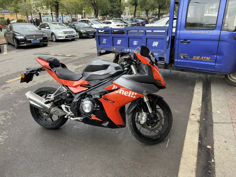 二手贝纳利龙卷风 Tornado 302R