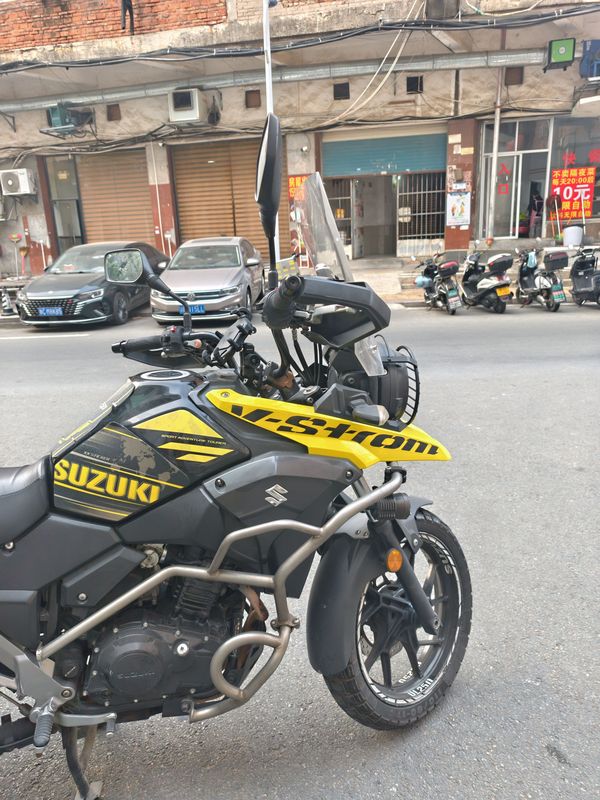 二手豪爵铃木DL250