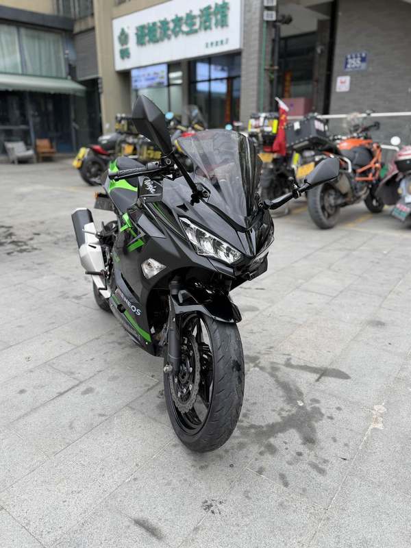 二手川崎Ninja 400