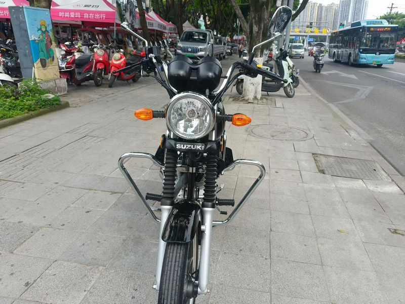 二手济南铃木悍道150