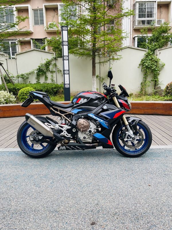 二手宝马S 1000 R