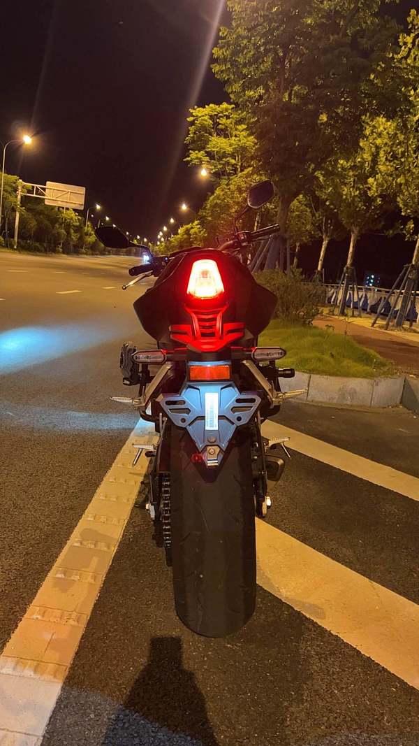 二手本田CB650R 
