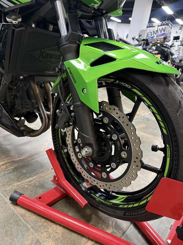 二手川崎Z400