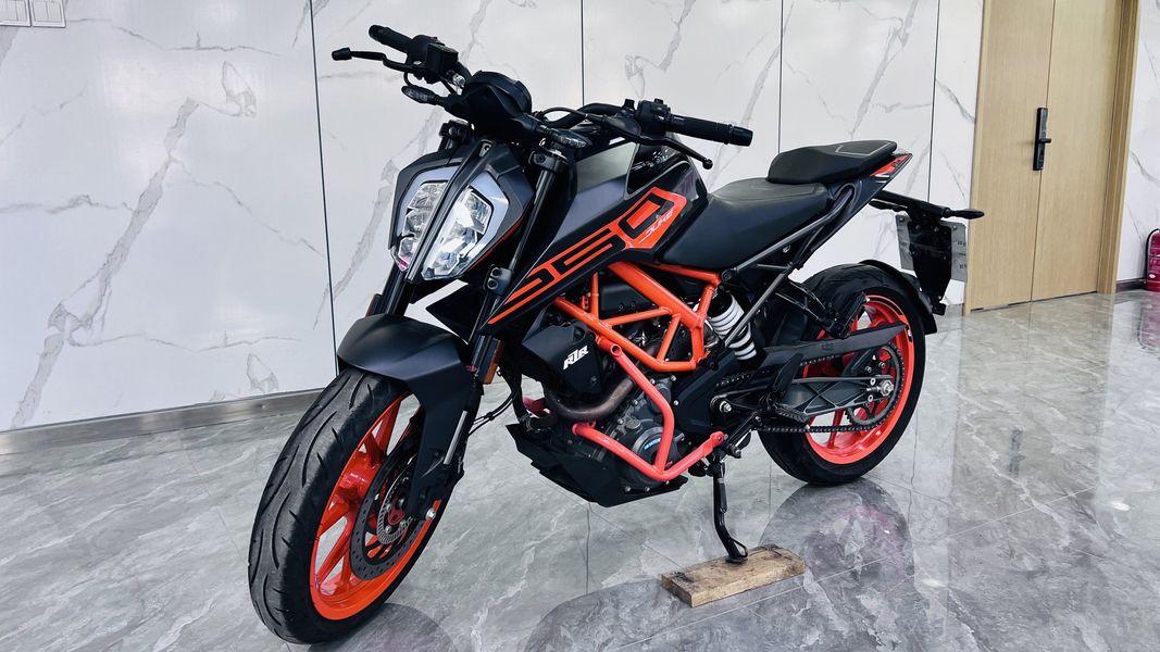 二手KTMR2R250 Duke