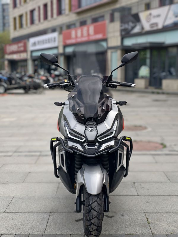 二手三阳哈士奇 Husky ADV150