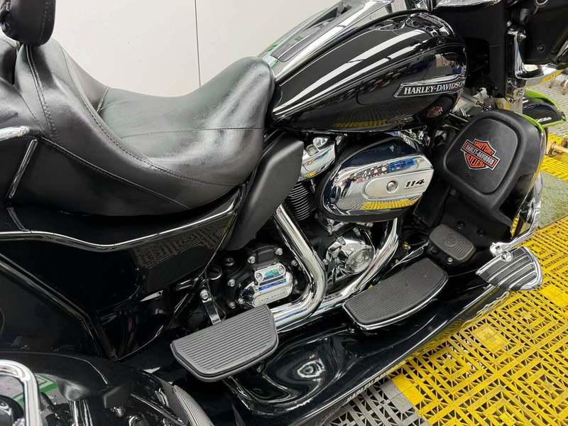 二手哈雷戴维森Tri Glide