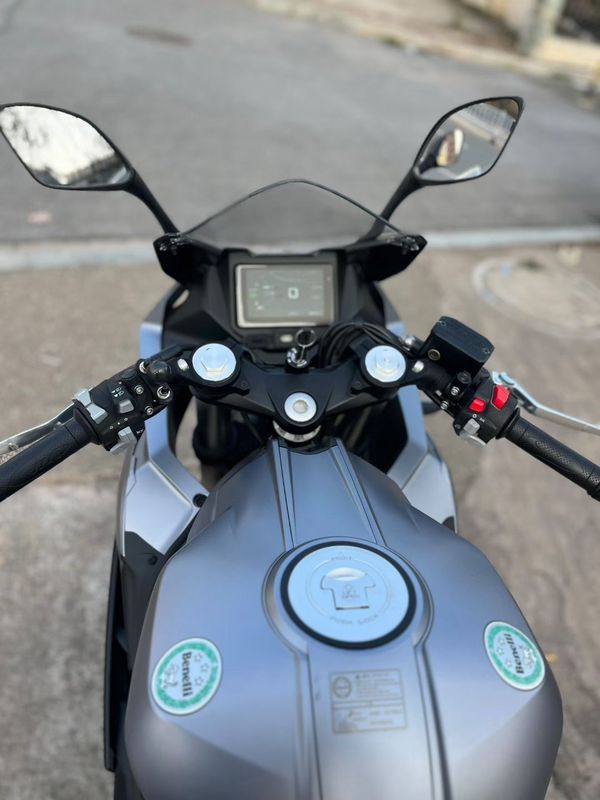 二手贝纳利龙卷风 Tornado 302R