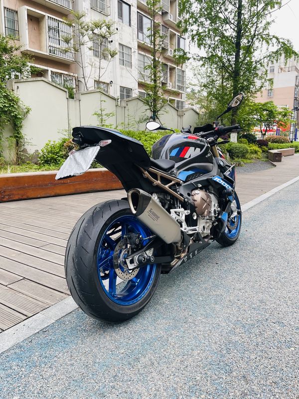 二手宝马S 1000 R