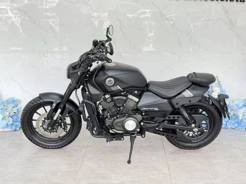 二手贝纳利哈伦252