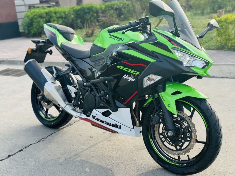 二手川崎Ninja 400