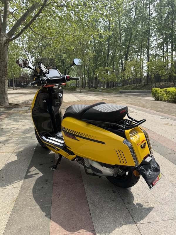 二手维多利亚Sixties 250Si