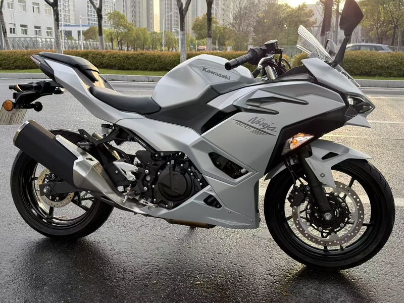 二手川崎Ninja 500