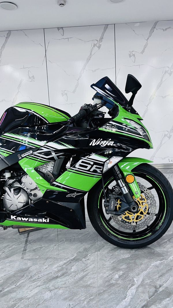 二手川崎Ninja ZX-6R 