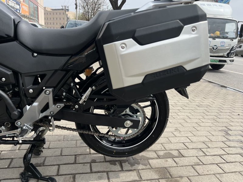 二手豪爵铃木DL250