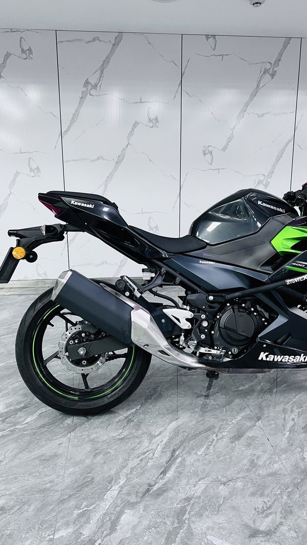 二手川崎Ninja 400