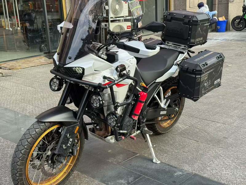 二手凯越800X