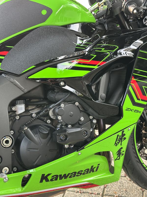 二手川崎Ninja ZX-6R 