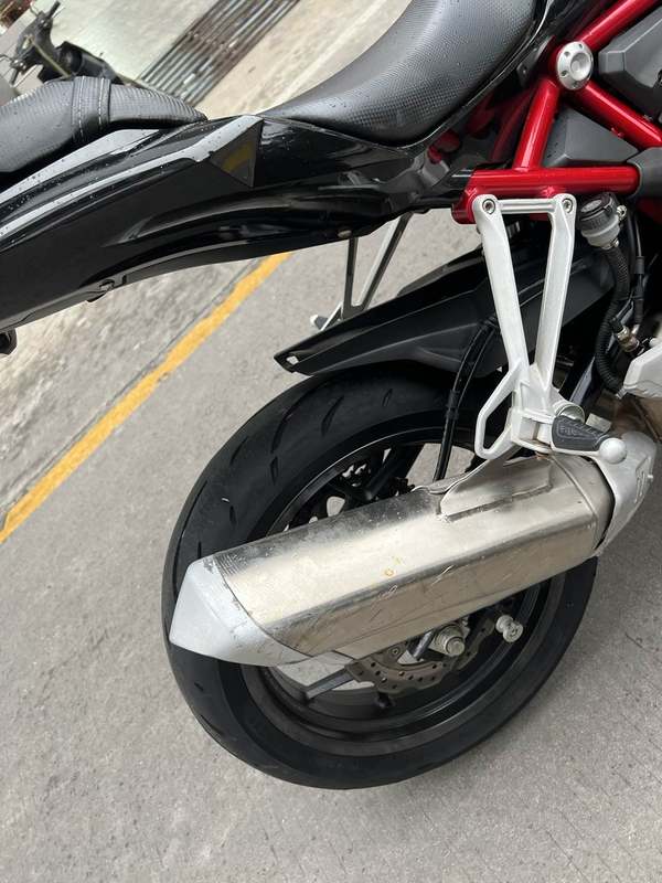 二手贝纳利龙卷风 Tornado 302R