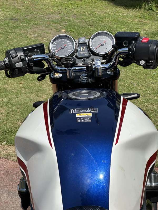 二手本田CB1300 Super Four