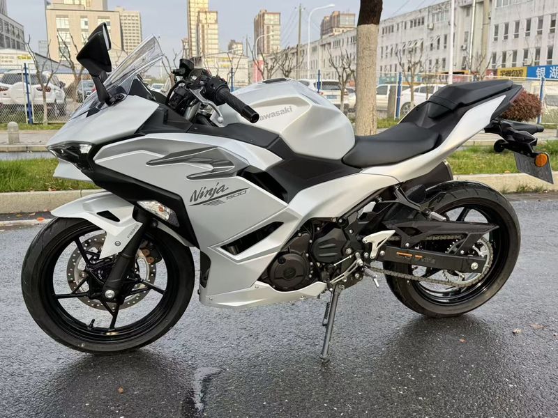 二手川崎Ninja 500