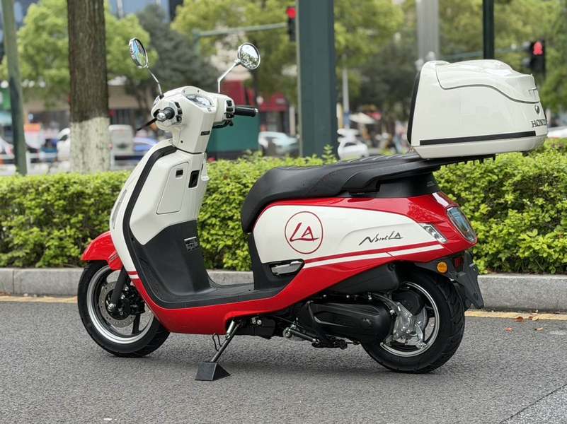 二手新大洲本田NS125LA