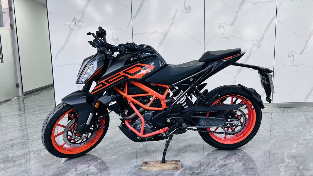 二手KTMR2R250 Duke
