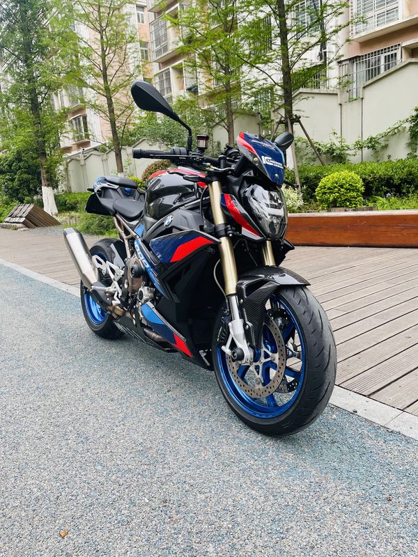 二手宝马S 1000 R
