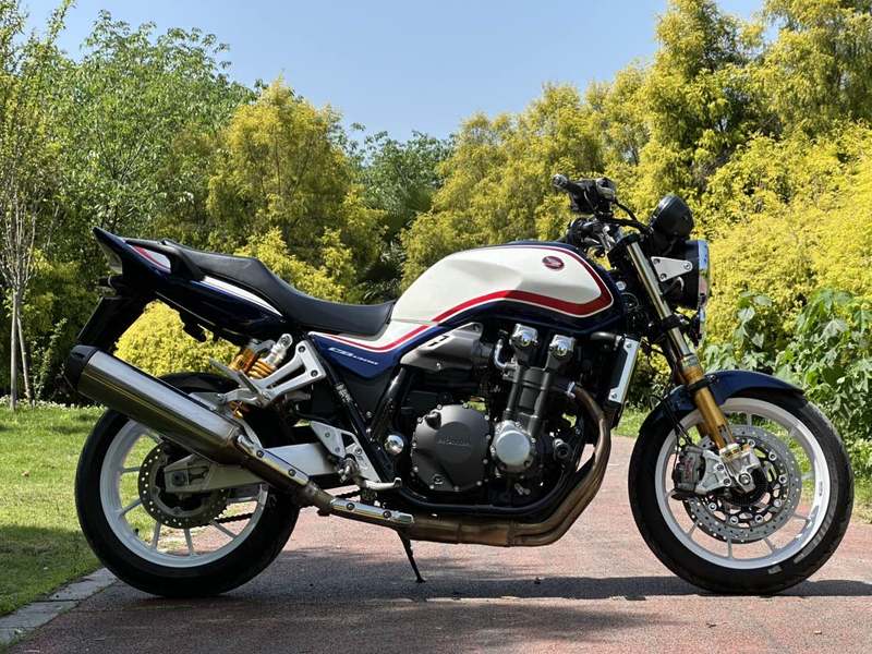 二手本田CB1300 Super Four